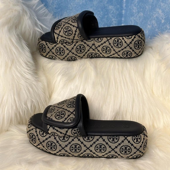 Tory Burch T Monogram Bubble sandals - Picture 2 of 8